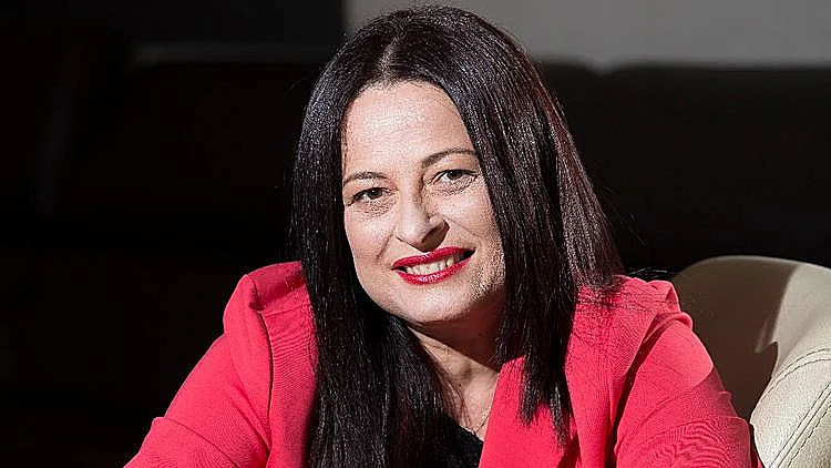 נתי להב, להב טנא חקירות