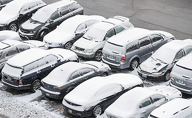 רוחות עזות ושלגים כבדים