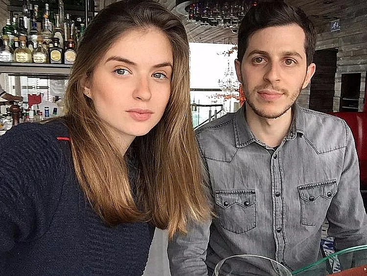 אפילו לא לדקה