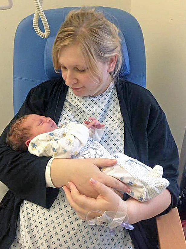 ג'סיקה והתינוקת אייבי