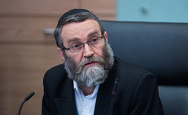 ''חציית קו אדום'', גפני<