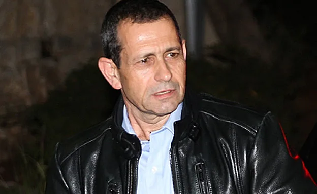 ''שקט מתעתע'', ארגמן