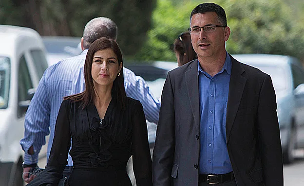 ''האמנתי בשירות ציבורי'', אבן-סער