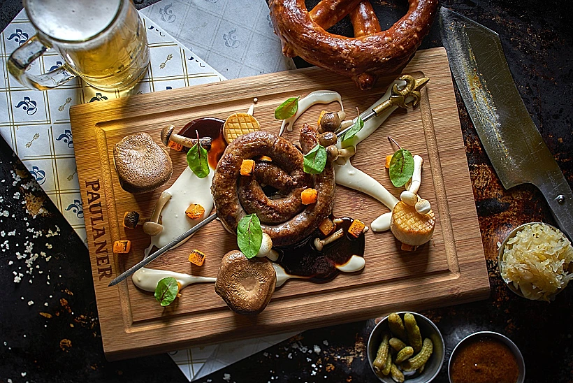 נקניקיית בהרט, ביר גארדן של פאולנר