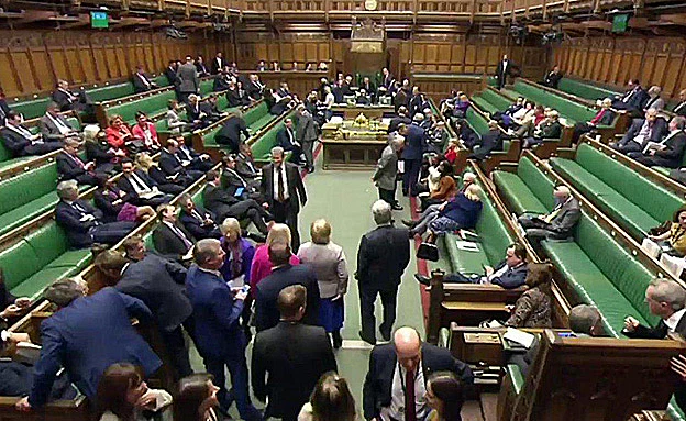 פינוי הפרלמנט