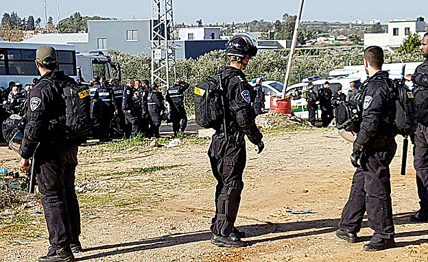 הריסת הבתים בקלנסווה