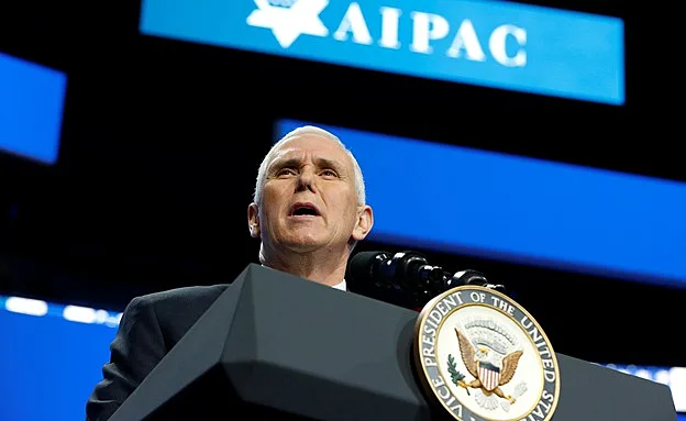 ''שוקלים את העברת השגרירות''. פנס