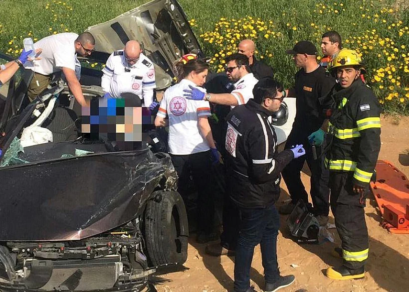 תאונה בכביש 4