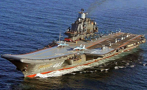 נושאת המטוסים הרוסית ''אדמירל קוזנצוב''