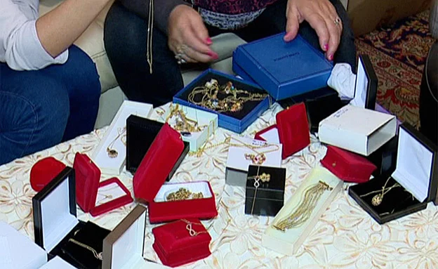 ''אתה לא קונה כלום- מקבל הטבה'' (חדשות 2)