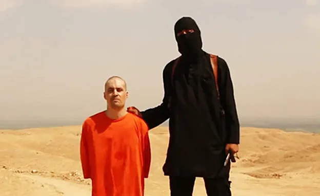 עריפת ראשו של עיתונאי אמריקני בידי דאעש
