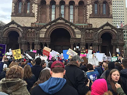 הפגנות בבוסטון נגד טראמפ