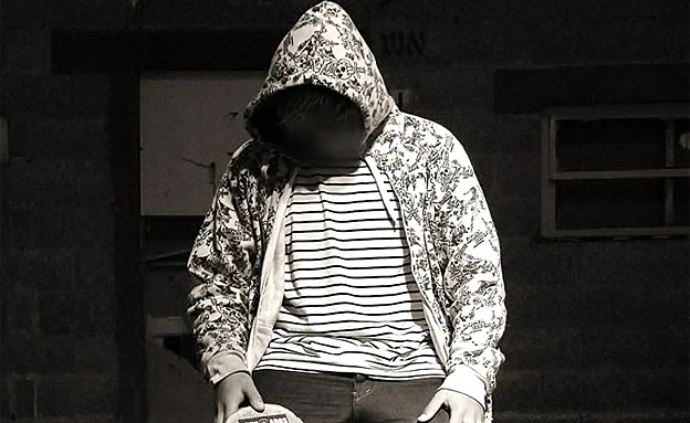 הגיל הממוצע של הבנים הנפגעים היה 11. איל