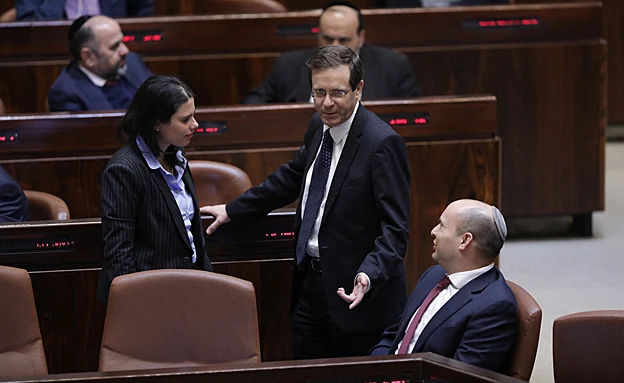 בנט ושקד חוגגים, אמש