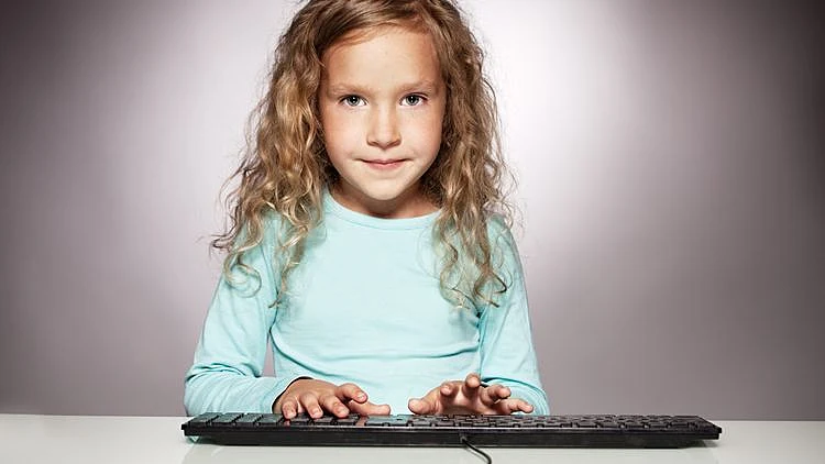 עם אילו יכולות דיגיטליות אנחנו שולחים את ילדינו לעולם?