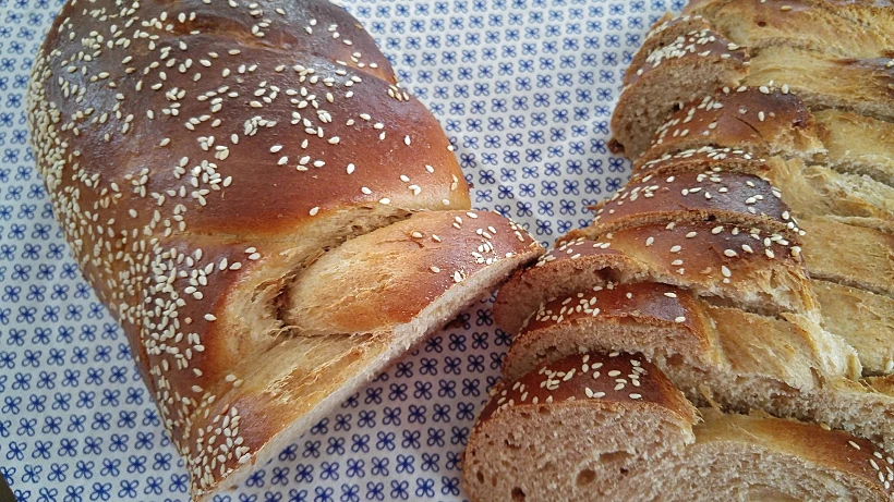 חלה מקמח כוסמין מלא