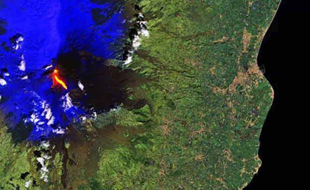 תמונת לוויין של ההתפרצות