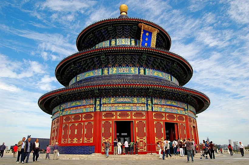 פארק מקדש השמיים - אחד מיעדי התיירות העמוסים ביותר בבייג'ין