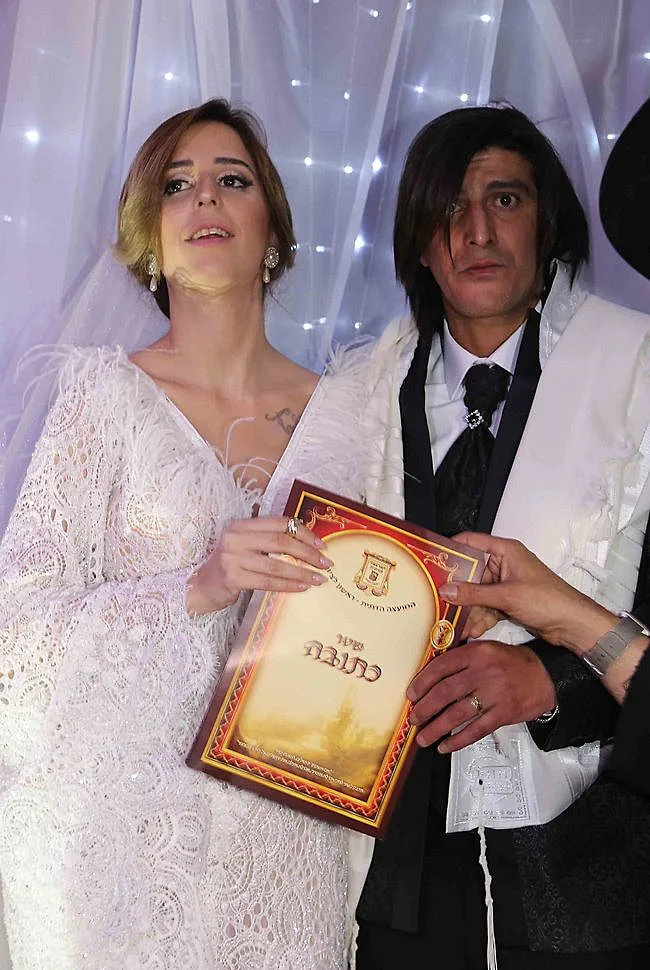 כדת משה וישראל. גילי ארגוב ורד וייס