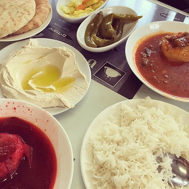 מסעדת אצל נאג'י רמלה