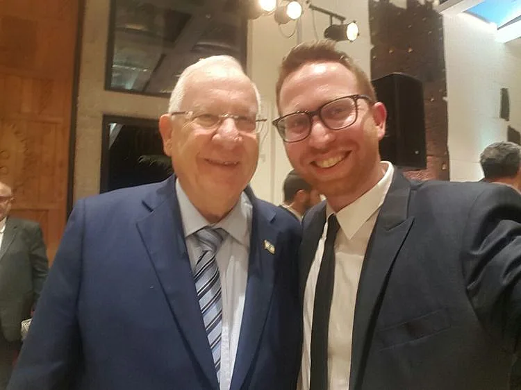 גיל נוילנדר ורובי ריבלין