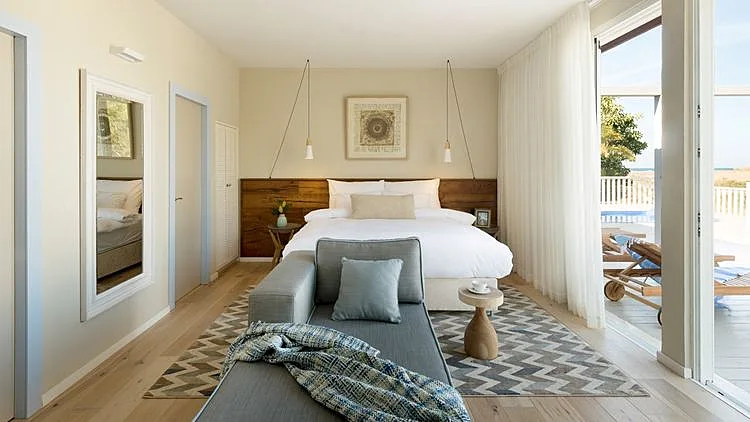 קצת קטן אבל למי אכפת?