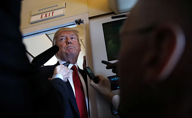 ''משחקים אותה עצובים'', טראמפ