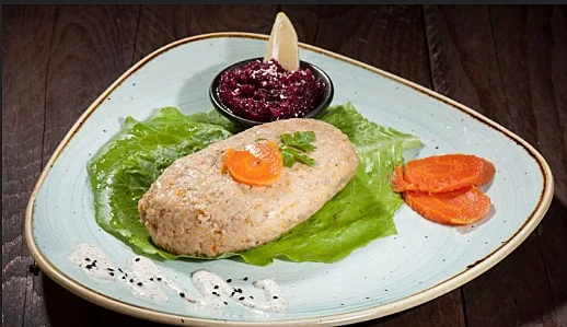 במקום הראשון - המסעדה היהודית. הכי גדולה ומפוארת על ציר ז'בוטנסקי מבני ברק