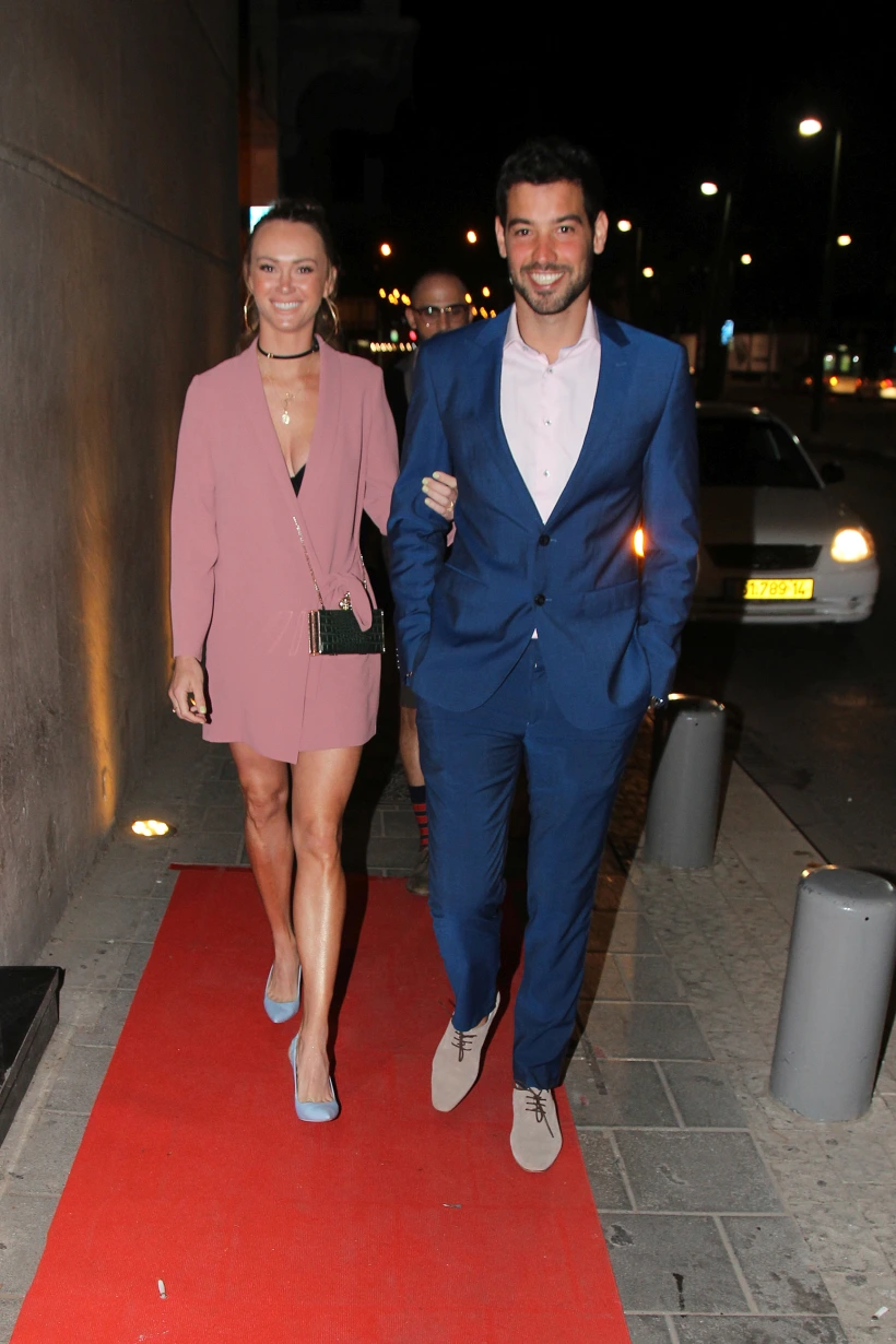 כובשים. עמרי בן נתן וקסניה טרנטול