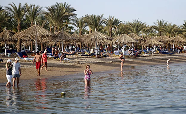נופשים בסיני. ארכיון