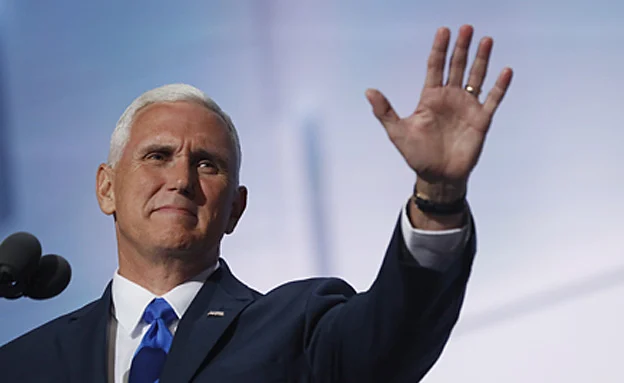 קים הוא ''בעיה שיש לטפל בה''. פנס