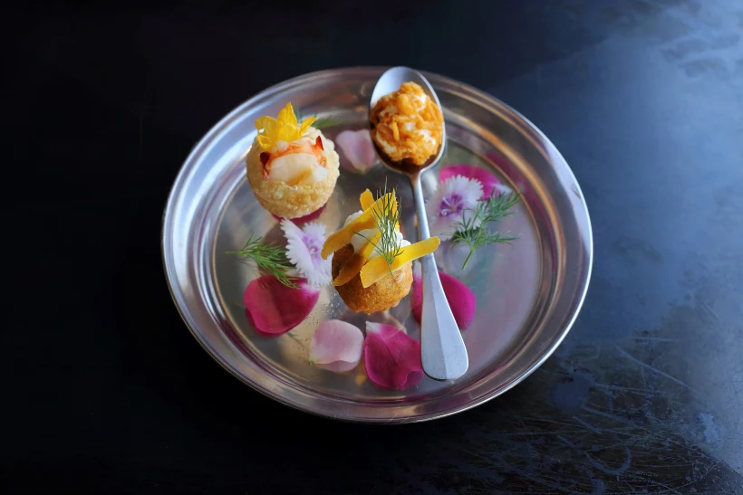 בית ספר לבישול דנון, מסעדת סקול יארד