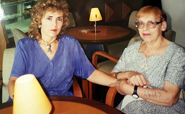 שרה לוטן-קרבר ורחלה אידליץ ז''ל