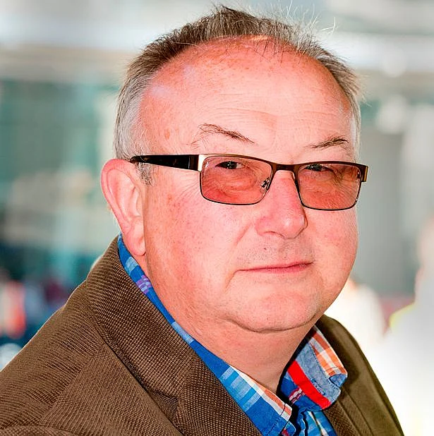 קולין סאטון