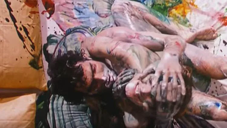 מתעלסים בגואש