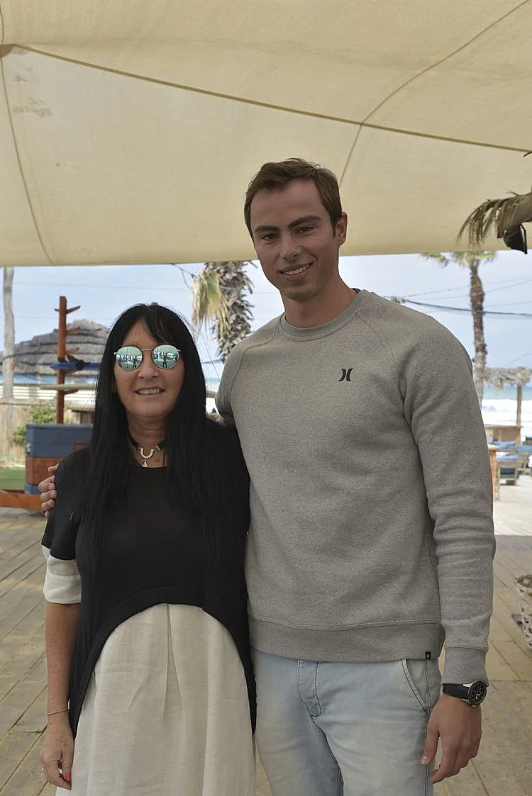 יעקב טומרקין ואיריס בן דרור. צילום: אביב אברמוב