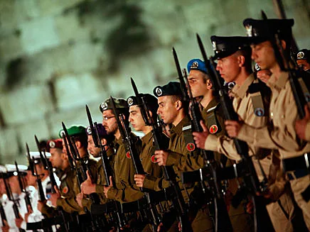 הטקס יינעל בתיפלת ''אל מלא רחמים'' וההמנון