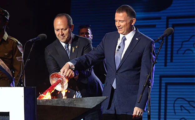 מדליקים משואה משותפת. אדלשטיין וברקת