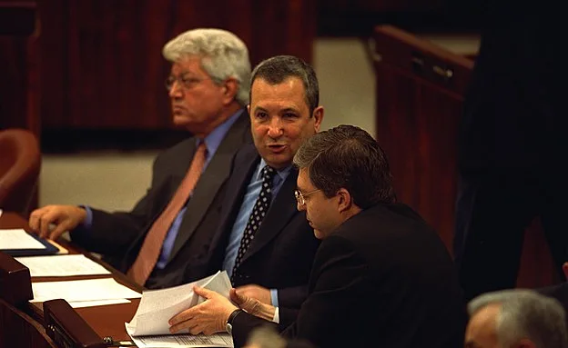 המהלך המדיני כשל. ברק בכנסת, ארכיון