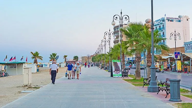 מושלמת לסופ''ש. לרנקה