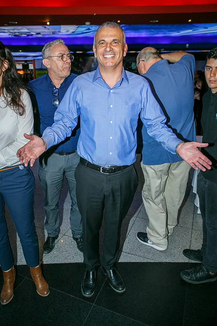 מפתיע. משה כחלון