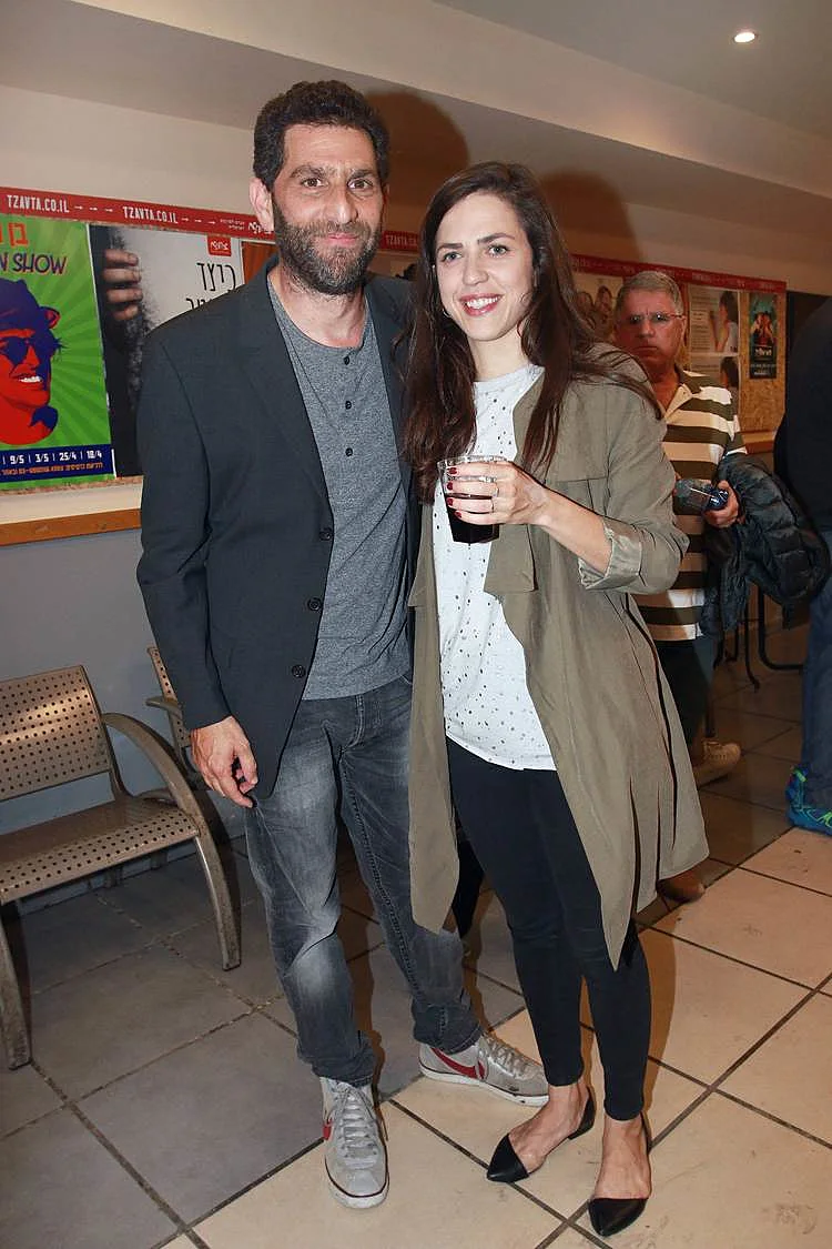 מרימים כוסית. נעמי לבוב ויוסי מרשק