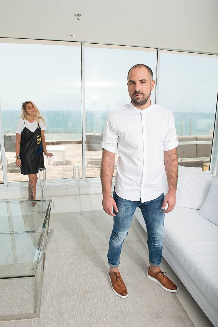 מאחורי כל גבר חזק, עומדת אישה חזקה לא פחות. מעיין ואביחי