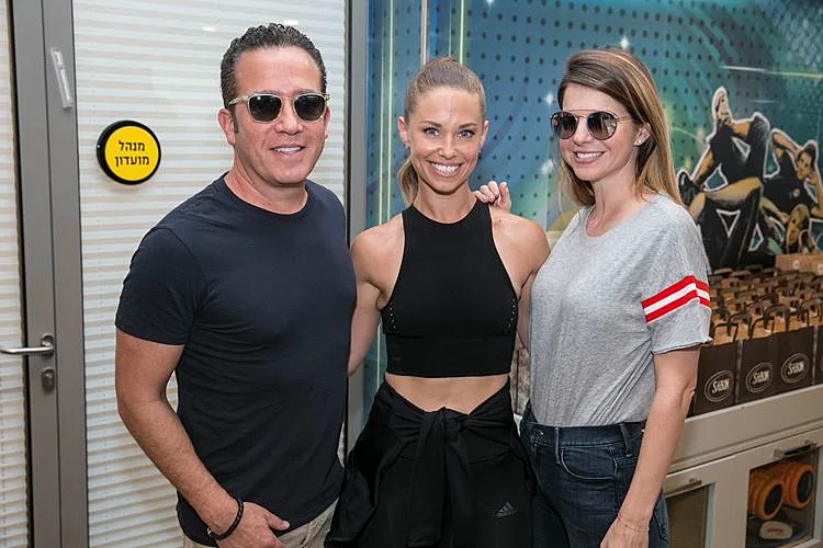 לירון ויצמן, דנה גרוצקי וגיא פינס