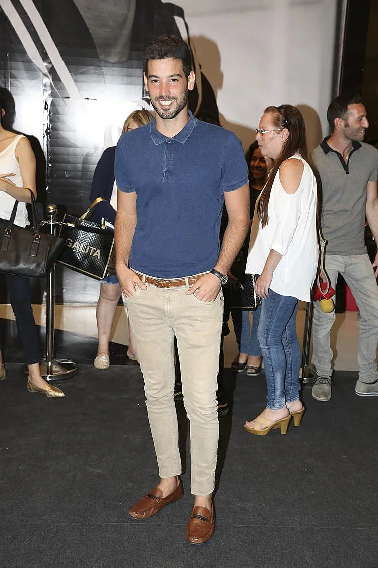 גבר אמיץ. עומרי