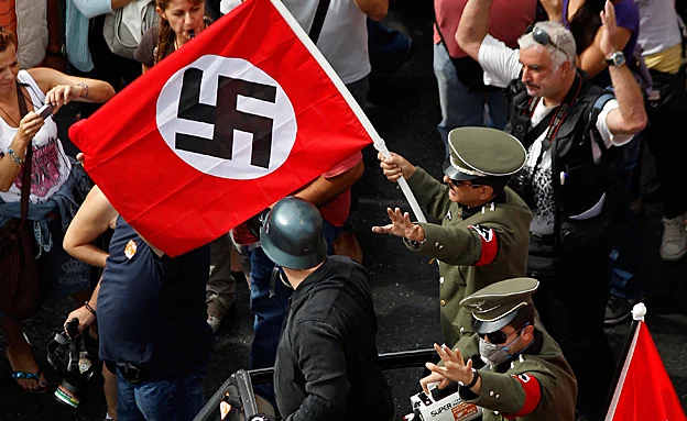 הפגנת נאו נאצים. (ארכיון)