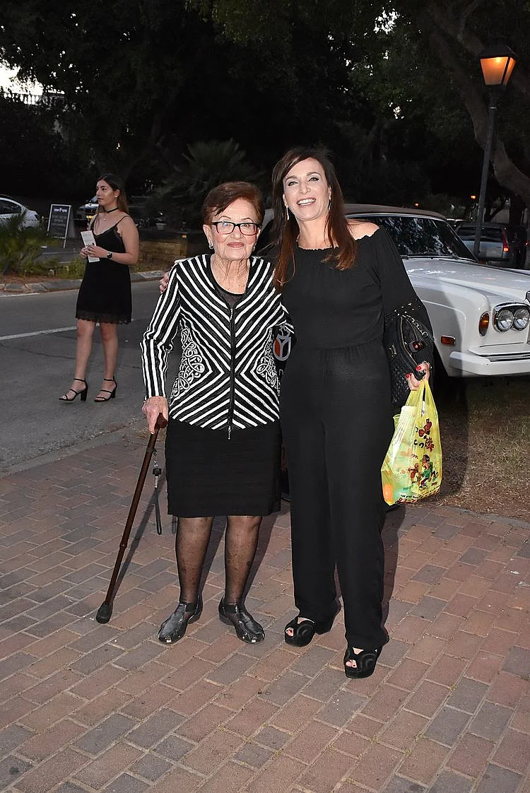 סמדר ורבקה נמרודי