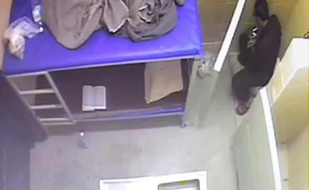 כך תועד ברגותי בכלא