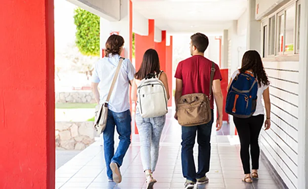 עוד יום חופש ''להקל'' על פרידה מהחג (Antonio Diaz, 123rf.com)