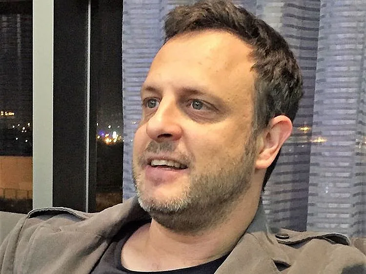 עידן מוטולה